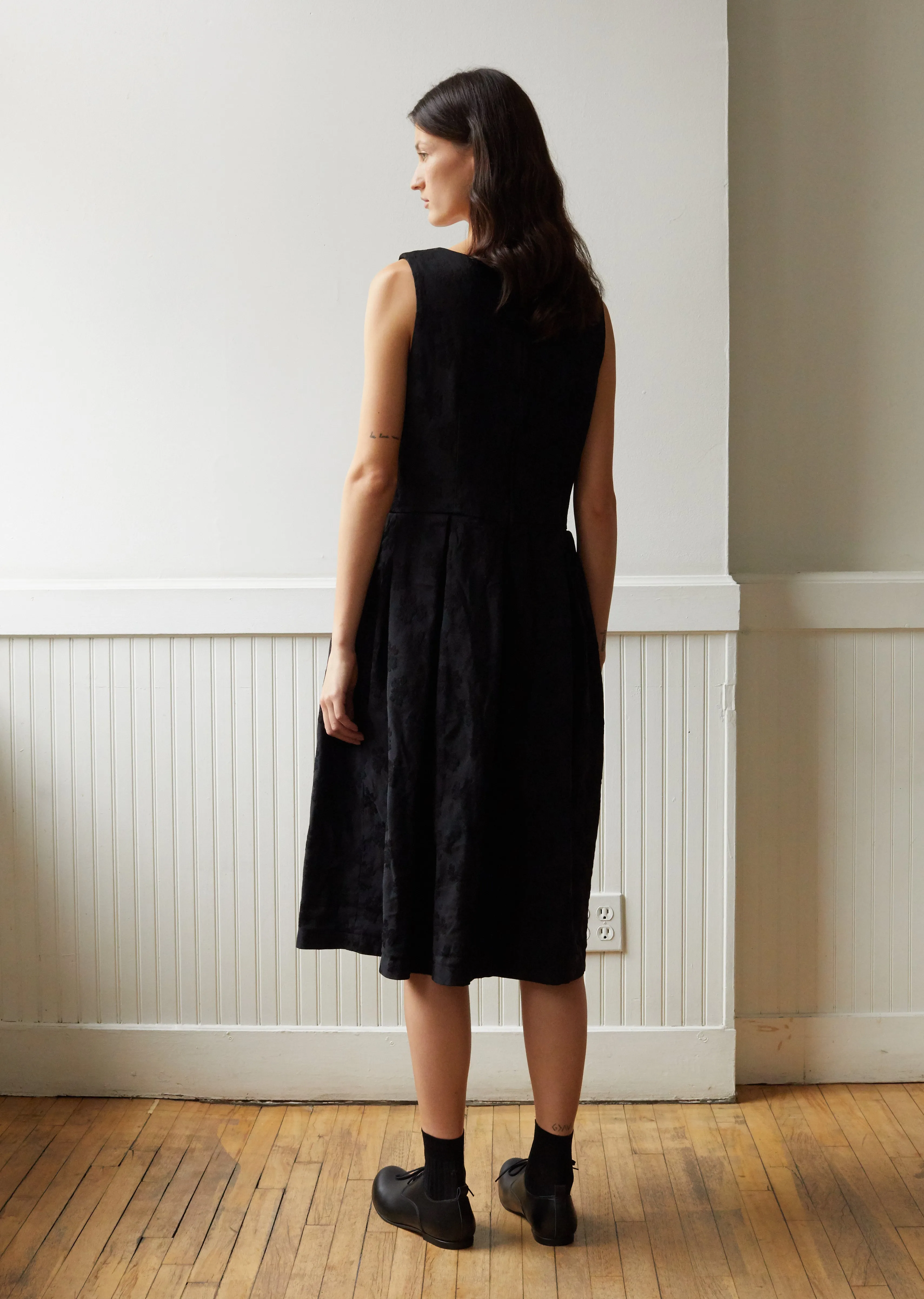 Polyester Jacquard Flower Pattern Garment Treated Dress